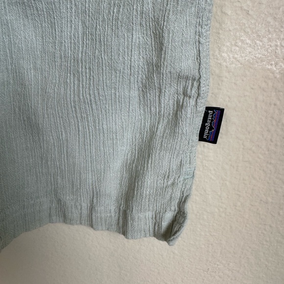 Patagonia Men’s Organic Textured Cotton Button Down Shirt - Picture 7 of 12